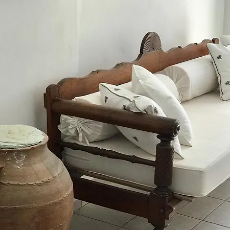 Aeolos Beach Hotel Karavostasis (Folegandros)