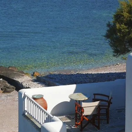 Aeolos Beach 3* Karavostasis (Folegandros)